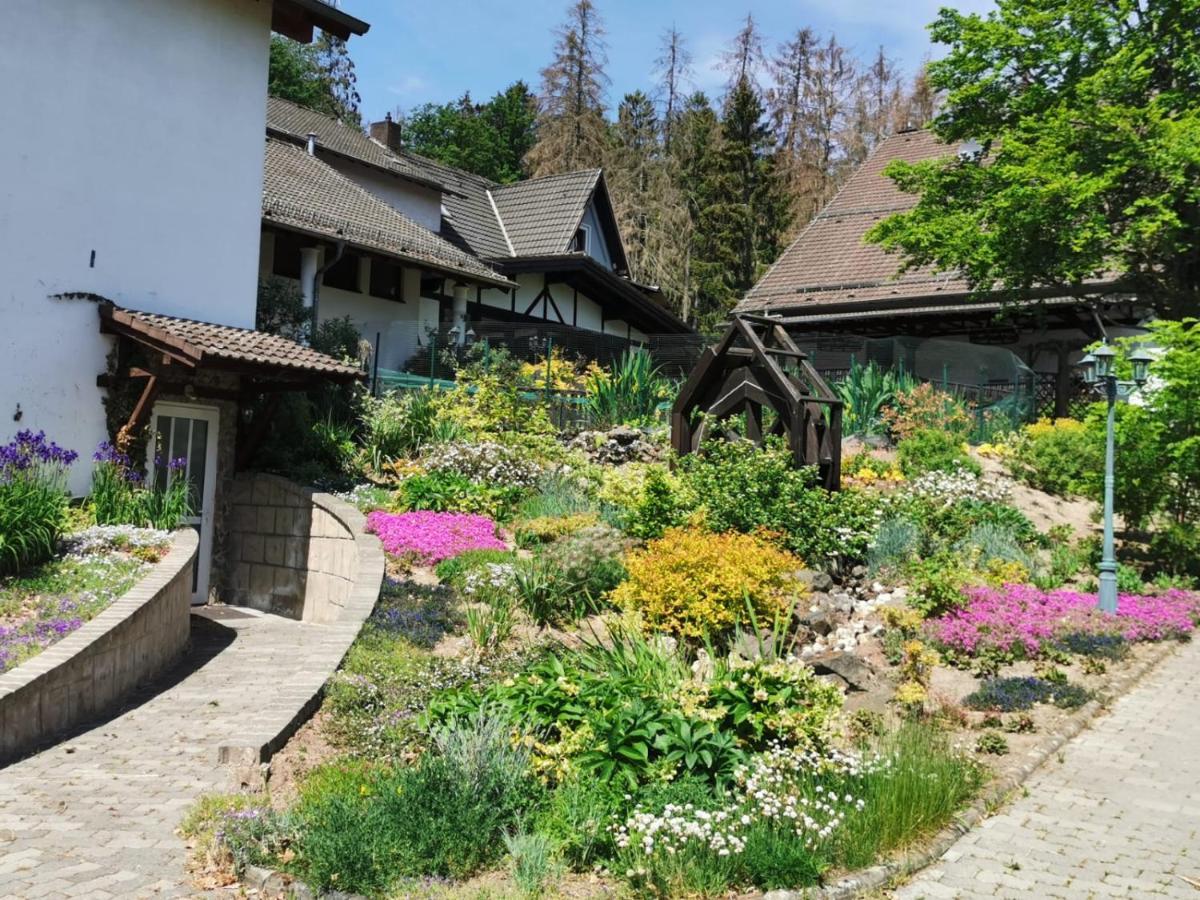 Hotel Heiderhof Obersteinebach Экстерьер фото